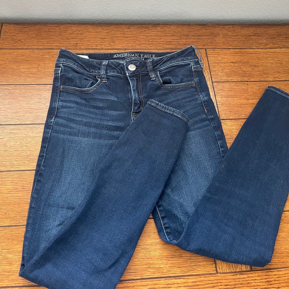 American Eagle Jeans // regular skinny